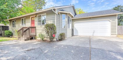 1525 SW 1ST CT, Gresham