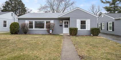336 S Lodge Lane, Lombard