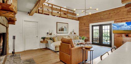 545 Hillside Dr, Spring Branch