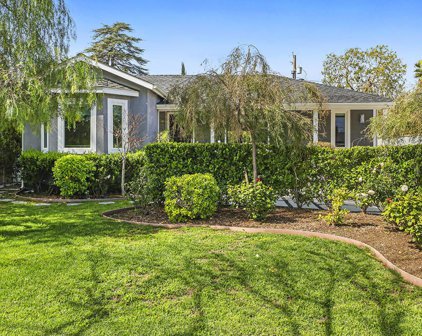 845 N Frederic Street, Burbank