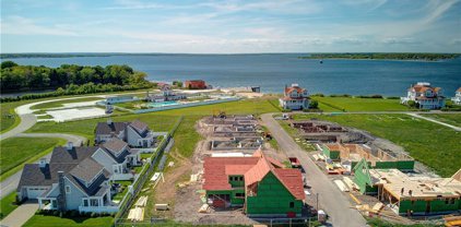 Newport Harbor (39B) Drive, Portsmouth