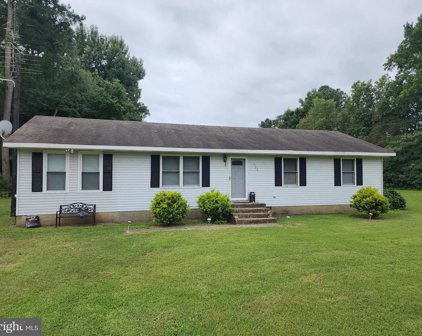 4827 Kraft Rd, Vienna