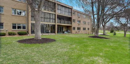 4360 Brookside Court Unit #204, Edina