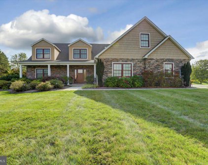1410 Wellgate Ln, Mechanicsburg