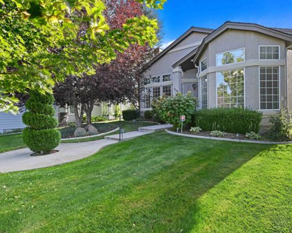 719 Parkside Way, Nampa