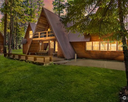 300 Sunshine Avenue, Ronald