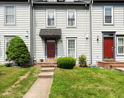 43996 Aberdeen Ter, Ashburn