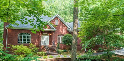 545 Laurel Oaks Ln, Milton
