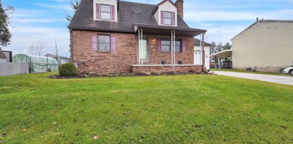 18 Conewago Dr, Hanover
