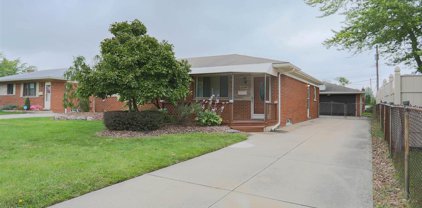 40846 Colony Dr, Sterling Heights