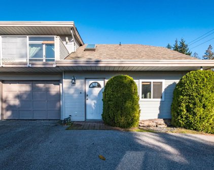 821 North Road, Gibsons