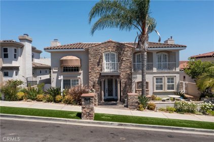 2214 Molino Avenue, Signal Hill
