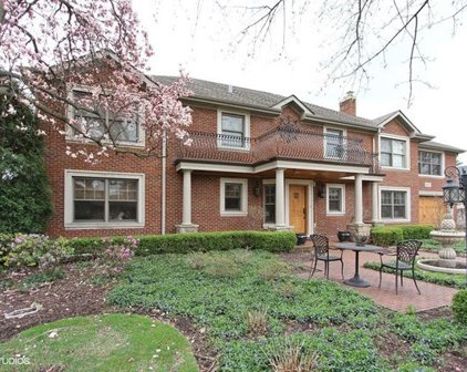 421 E Orchard Street, Arlington Heights
