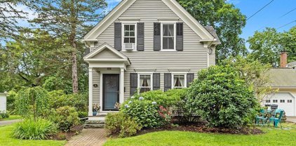 31 Charles St, Westborough
