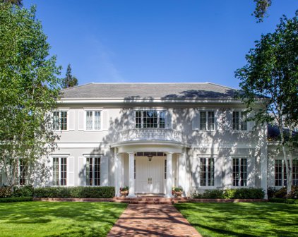 102 Selby LN, Atherton