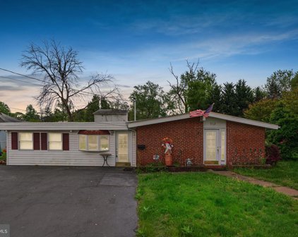 313 Gloucester Dr, Glen Burnie
