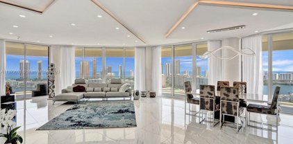 2800 Island Blvd Unit #3005, Aventura