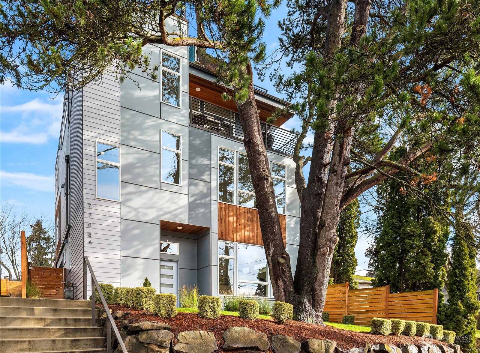 7708 A 37th Avenue SW, Seattle | MLS# 2330574 | Skyline Properties, Inc ...