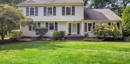 29 Adams Lane, Wayland