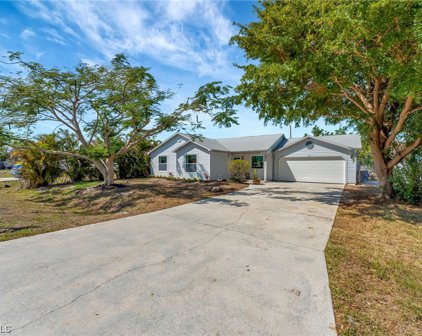 8485 Coral  Drive, Fort Myers
