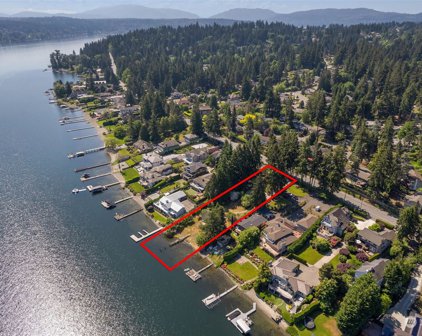 3270 W Lake Sammamish Parkway NE, Redmond