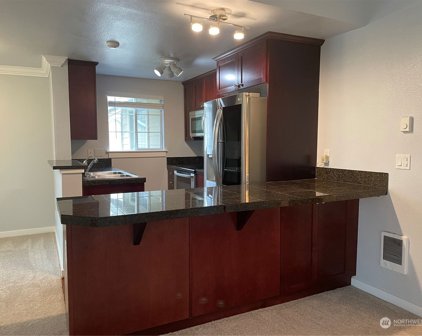 1802 S 286th Lane Unit #N202, Federal Way