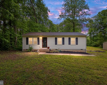 7005 S Shade Tree Ln, Spotsylvania