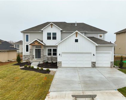 2063 NW O'Brien Road, Lee's Summit