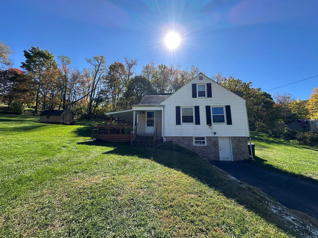 Real Estate For Sale Daniels WV MLS 88816 130 Trump Street, Daniels Daniels, WV 25832