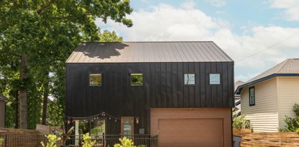 2107 W Trade  Street, Charlotte