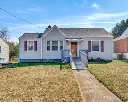 2407 Dorchester Nw Dr, Roanoke
