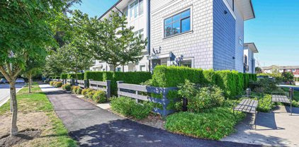 18530 Laurensen Place Unit 2101, Surrey