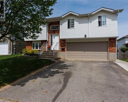 31 PEARTREE Crescent, Guelph