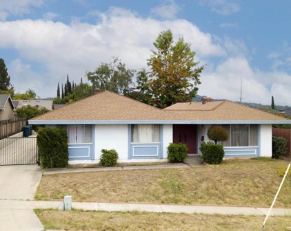 2411 Mission Avenue, Escondido
