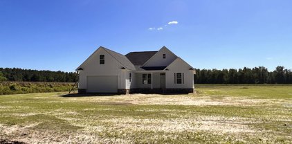 6016 Highway 747, Loris