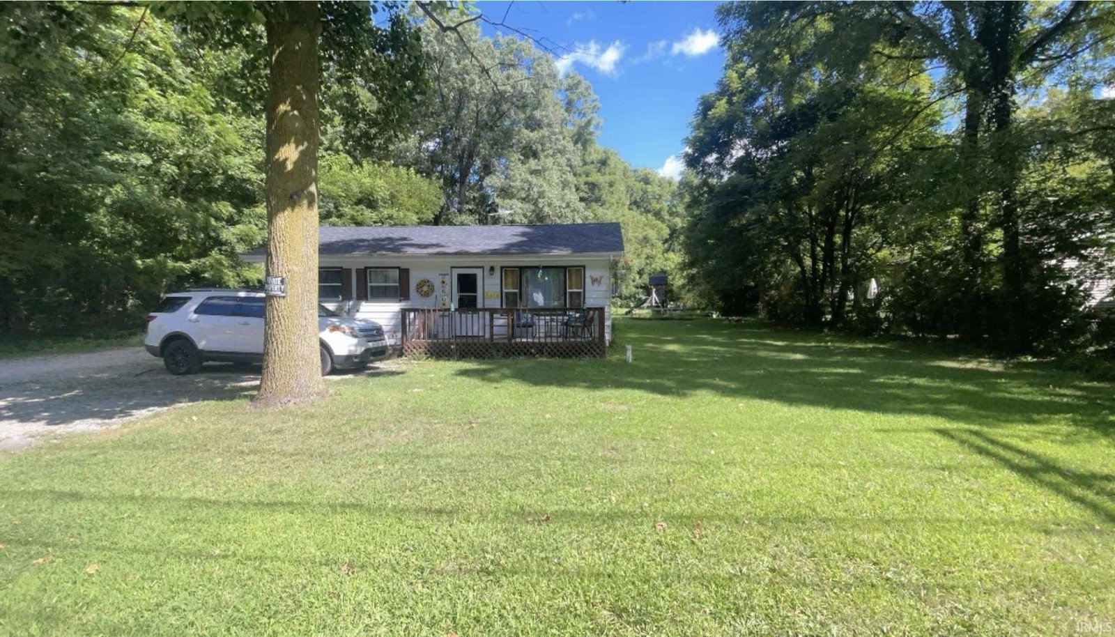 1418 E Bristol St, Elkhart