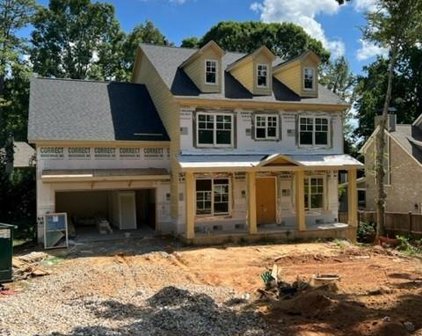 105 Hardeman Road, Sandy Springs