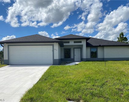 915 Venice Avenue N, Lehigh Acres