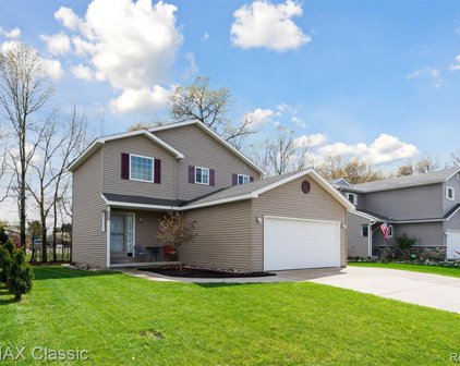 6525 SKYLAR, Waterford Twp