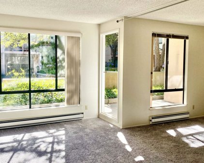 9 Commodore Dr A203, Emeryville