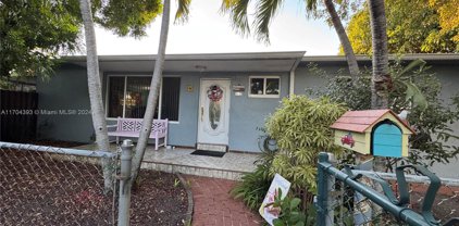 298 E 14th St, Hialeah