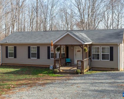 4242 Roundabout Rd, Louisa