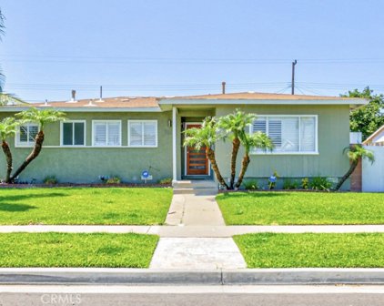 7861 La Fiesta Drive, Buena Park
