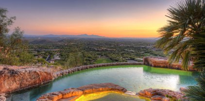 6780 E Resort View, Tucson