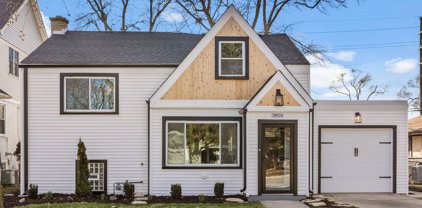 3804 Rosemear Avenue, Brookfield