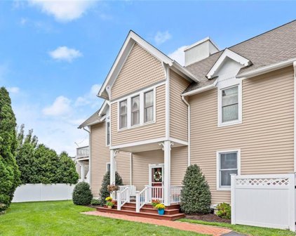 148 Sherman Court Unit 148, Fairfield