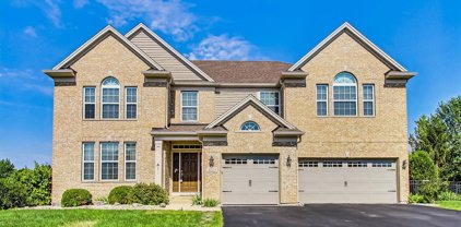 1025 Bennett Court, North Aurora