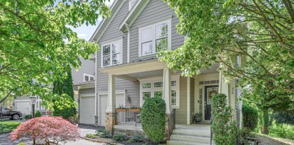 270 Ariel Dr Ne, Leesburg