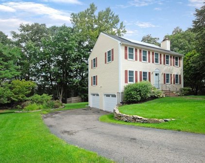 17 Dettling Rd, Maynard