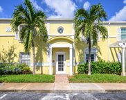 5055 Coquina Key Drive Se Unit D, St Petersburg image